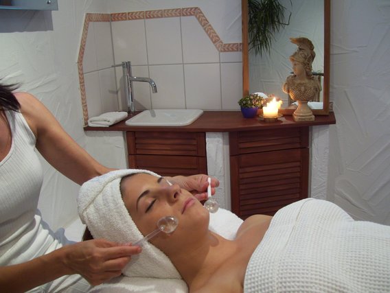 vita cara Wellness Scheune in Lenningen - Logo
