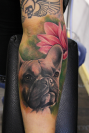 Bulldog Tattoo & Piercing in Hamburg - Logo