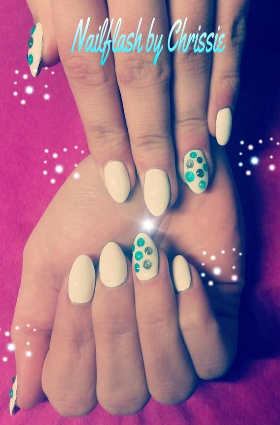 Nailflash by Chrissie in Rinteln - Logo
