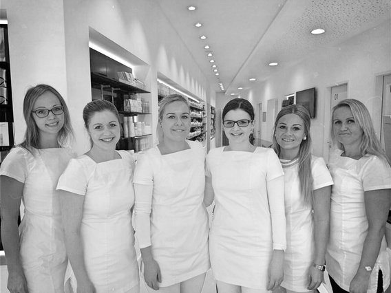 WELLOMED - KOSMETIK - ERNÄHRUNG - WELLNESS in Pocking - Logo
