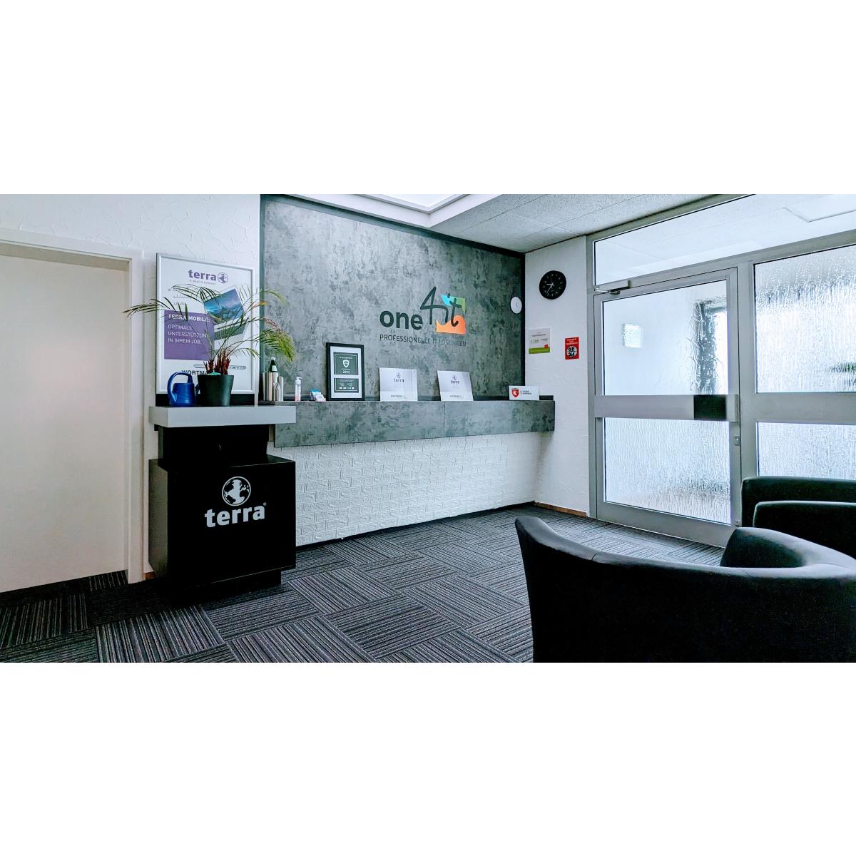 one4 IT GmbH - professionelle IT-Lösungen IT-Beratung IT-Betreuung in Ulrichstein - Logo
