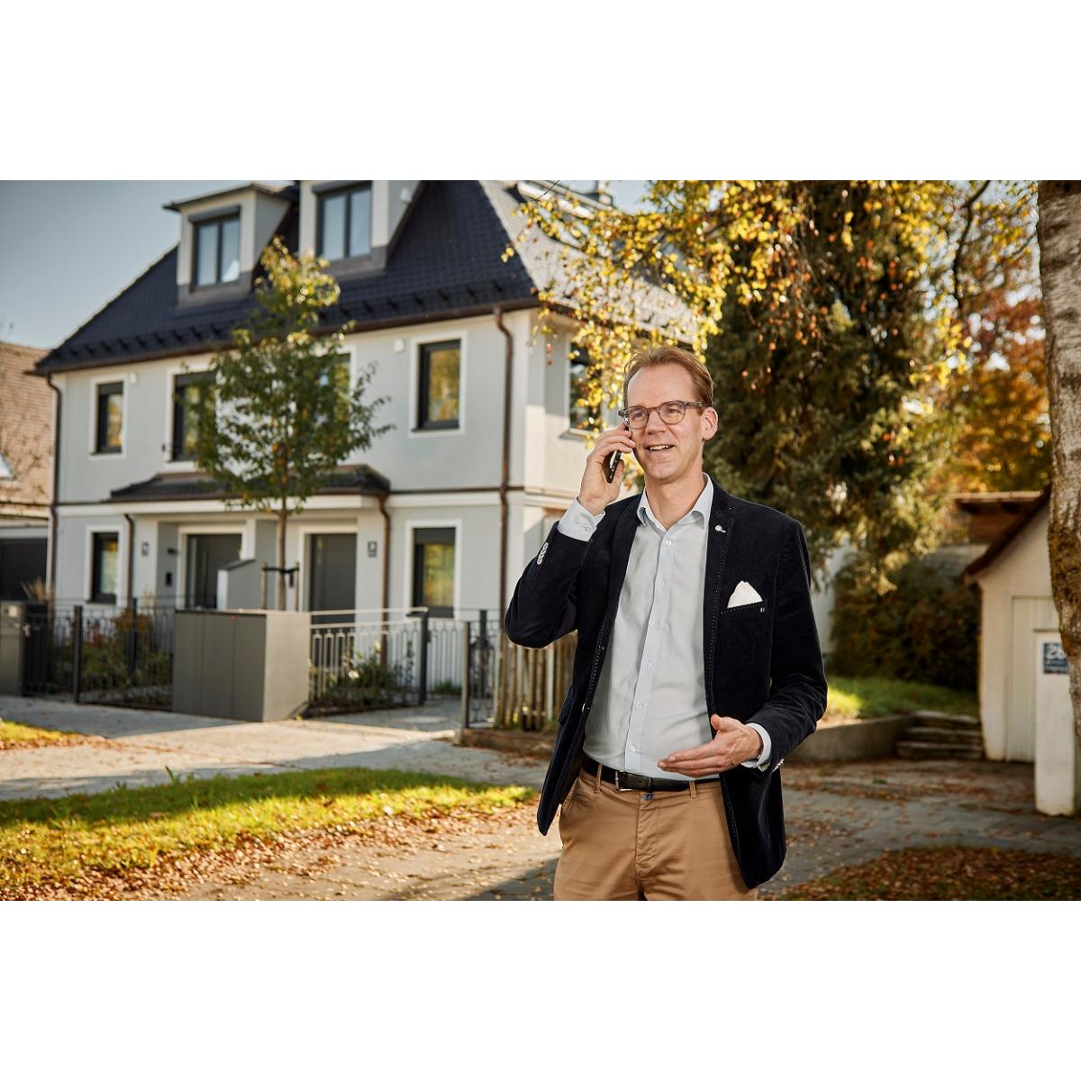 Spotlight Real Estate in München - Logo