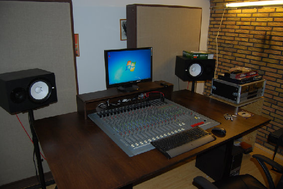 M-Kult Tontechniker Erkrath, Tonstudio Ratingen, Kreis Mettmann in Erkrath - Logo