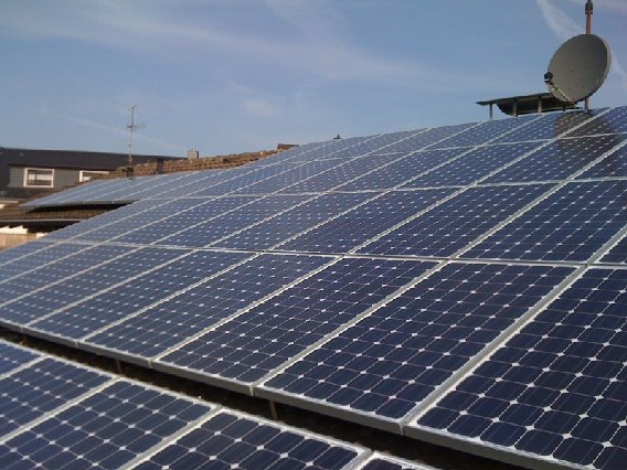 zensolar KG in Irmgarteichen Gemeinde Netphen - Logo