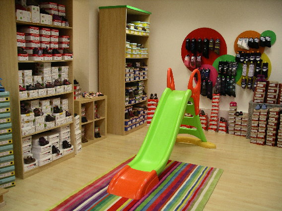 Dr.Gruber, Die Kinder und Jugendschuhspezialisten in Bietigheim Bissingen - Logo