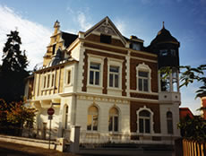 Erika Richter, Dr. Anders & Peter in Bad Honnef - Logo