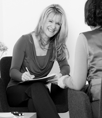 consulting @ work in Niedernhausen im Taunus - Logo