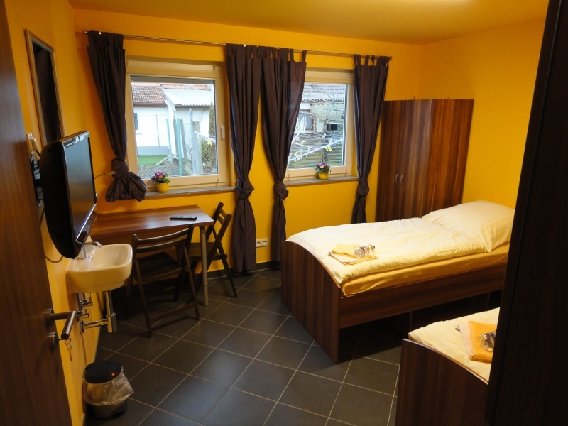Privatzimmer Rühle in Liedolsheim Gemeinde Dettenheim - Logo