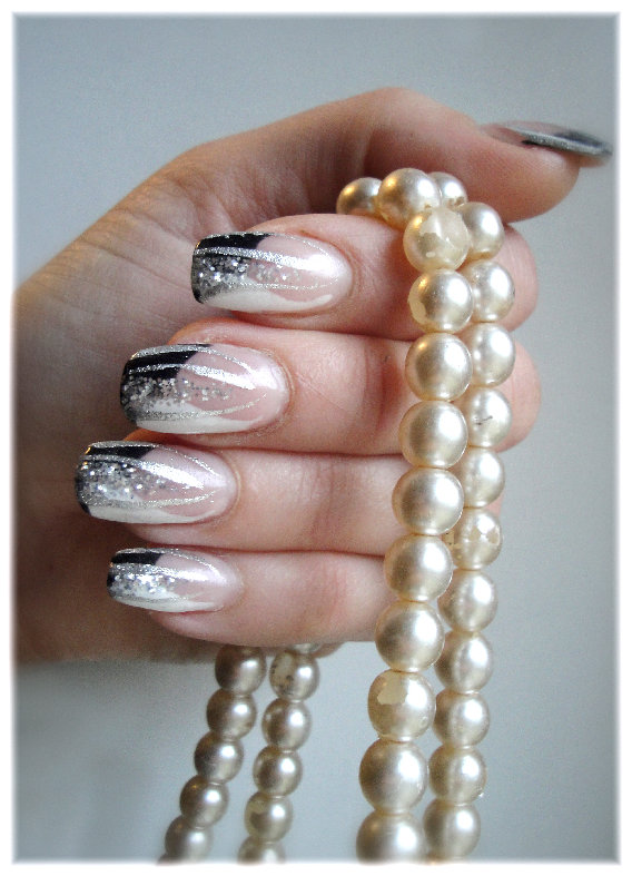 SixInchNails in Meensen Gemeinde Scheden - Logo