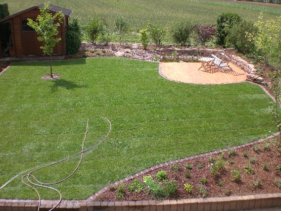 Simon Hennemann Garten und Landschaftsbau in Schöllkrippen