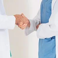Ärzte für Neurochirurgie