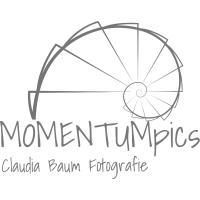 Claudia Baum MOMENTUMpics Fotograf Dresden in Dresden - Logo